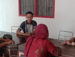 Tingkatkan Silahturahmi Dengan Perangkat Desa Sukawera, Babinsa Koramil 1605 Sukagumiwang Indramayu Lakukan Komsos
