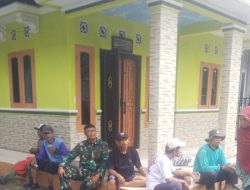 Tingkatkan Kesadaran Masyarakat, Babinsa Koramil 1608 Karangampel Indramayu Lakukan Komsos Bersama Warga