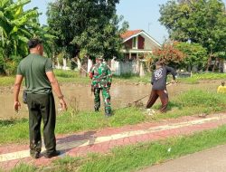 Karya Bhakti TNI, Personil Koramil 1608 Karangampel Indramayu Bersama Pemdes Karangampel Kidul
