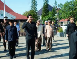 Memperingati Hardiknas Pemkab Indramayu Menyelenggarakan Upacara dan Wujudkan Pendidikan Bermutu