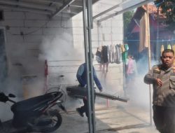 Cegah Penyebaran Penyakit DBD, Koramil 1601 Indramayu Bersama Puskesmas Lakukan Fogging