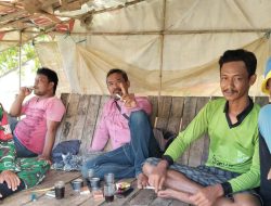 Tingkatkan Kondusifitas Wilayah, Babinsa Koramil 1609 Juntinyuat Indramayu Himbau Masyarakat Ikut Berperan Aktif