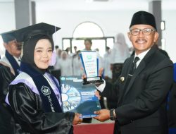 Prosesi Wisuda Penuh Haru dan Kebanggaan,Wabup Indramayu Sampaikan Hal Ini