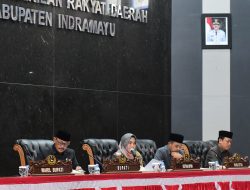 Wabup Indramayu Sampaikan Nota Penjelasan Bupati Terhadap Raperda RPJMD 2025-2029 Dalam Rapat Paripurna DPRD