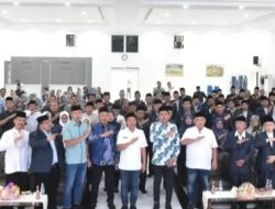 Bupati Karawang H. Aep Syaepuloh Melapas Para Kafilah Musabaqah Tilawati Qur’an (MTQH) Perwakilan Kabupaten Karawang ke MTQH XXXIX Tingkat Provinsi Jawa Barat