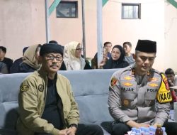 Kapolres Bersama Jajaran PJU Polres Indramayu Takziah ke Kediaman Duka Kasat Binmas Polres Indramayu