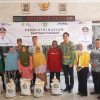 Pemkab Indramayu dan Bulog Salurkan Cadangan Pangan Pemerintah untuk Warga Desa Sudimampir
