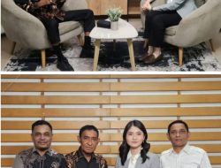 Wali Kota Tual, Bpk. Hi. Akhmad Yani Renuat, S.Sos., M.Si., M.H, diundang langsung sebagai narasumber dalam Podcast Kompas TV, salah satu media nasional Indonesia, di dampingi Pj Sekda dan Kadis Perkim.