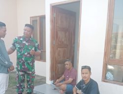 Serka Amani Anggota Koramil 1604/Jatibarang Indramayu Lakukan Komsos Bersama Warga Masyarakat Desa Jatibarang 