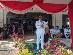 Camat Rusyad Nurdin ST.M.SI.,Pimpin Langsung Upacara HUT ke-80 Kemerdekaan Republik Indonesia Tingkat Kecamatan Juntinyuat