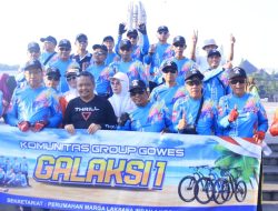 Komunitas Gowes Galaksi Semarakan HUT PWRI Ke-63