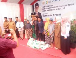 Desa Ujungpendok Jaya Menjadi Yang Terakhir Sebagai Penerima Bantuan Pangan di Indramayu Dari Bulog