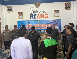 Danramil 1602 Sindang Indramayu Dampingi Wakil Bupati Indramayu H.Syaefudin Melantik Kuwu PAW Desa Karanganyar