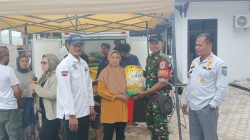Jaga Stabilitas Harga Pangan, Personil Koramil 1603 Lohbener Indramayu Monitoring Gerakan Pangan Murah 