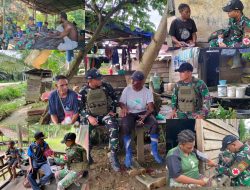 *Satgas Yonif 131 Peduli Kesehatan Warga Perbatasan Papua*