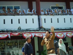 Lucky Hakim Keliling Sekolah, Cegah Pelajar Indramayu Terhasut Demo 
