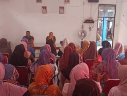 Anggota Koramil 1601 Indramayu Menghadiri Kegiatan Sosialisasi Kader Posyandu Kelurahan Bojongsari