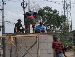 Satgas TMMD ke-126 Laksanakan Pembangunan Pos Kamling di Desa Longok