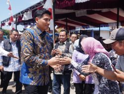 Kunjungi Wilayah Gantar, Bupati Indramayu Perhatikan Daerah Perbatasan