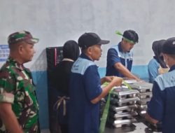 Babinsa Koramil 1603 Lohbener Monitoring Kegiatan Pelayanan SPPG Dan Pendistribusian Makan Bergizi Gratis 