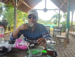 ASTAGA : Warung Tepi kali Masakannya Bikin Lidah Ngiler Dan Ketagihan