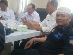 Audiensi Panas di Karawang: Kenaikan Pajak ‘Pil Pahit’ Akibat Pemangkasan Pusat Rp 800 Miliar