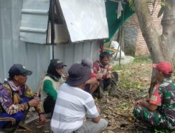 Tingkatkan Silaturahmi Dengan Masyarakat, Koramil 1608 Karangampel Laksanakan Komsos Dengan Petani Desa Kaplongan Lor