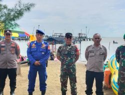 Jelang Nataru, Personil Koramil 1601 Indramayu Laksanakan Pengamanan Di Los PAM Balongan Indah 