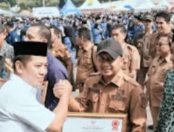 H.Margono A.Md Ketua APDESI Kabupaten Karawang Raih Penghargaan Anugerah Pajak Daerah tahun 2025