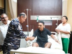 TNI AL, Dankodaeral VIII Kunjungi Korban Pemukulan Oknum TNI AL di RS Kandou Manado