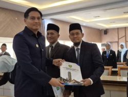 Bupati Indramayu Melantik dan Mebgukuhkan Kembali Sejumlah Pejabat di Lingkungan Pemkab