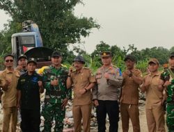 Pemdes Gadingan,Mekargading dan Forkopimcam Sliyeg Tangani Sampah TPS Gadingan