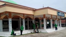 Koramil 1605 Sukagumiwang Gelar Karya Bakti Pembersihan Masjid Sambut Ramadhan 1447 H