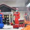 Memperingati Bulan K3, Kilang Pertamina Balongan Gelar Pelatihan Penanggulangan Kebakaran bagi Warga Sekitar