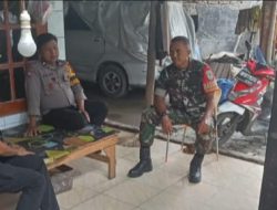 Komsos Anggota Koramil 1603 Lohbener Bersama Masyarakat Desa Waru