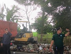 Gercep Tangani TPS Juntinyuat, Camat Ali Alamudin SH Turun Tangan, Stafsus Bupati Salman Ikut Aksi