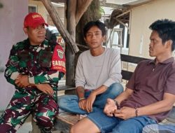 Koramil 1608/Karangampel Pererat Silaturahmi Melalui Komsos di Desa Dukuh Jeruk