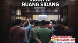 Demo LBH Madas Sedarah Berujung Ricuh di Dalam Ruang Persidangan Sampang