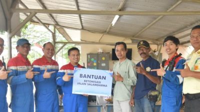 Kilang Pertamina Balongan Kembali Wujudkan Harapan Warga, Jalan Tarum Timur Dibetonisasi