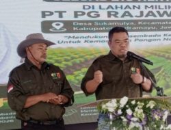 H. Mulyadi Terima Penghormatan Polri di Hari Bhayangkara ke-80, Jadi Kebanggaan Masyarakat Indramayu
