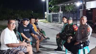 Komsos Babinsa Koramil 1601/Indramayu Perkuat Sinergi dan Kepedulian Warga Kelurahan Margadadi