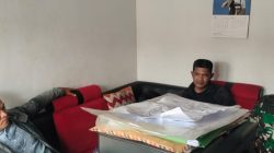 Babinsa Koramil 1605/Sukagumiwang Pererat Sinergi Lewat Komsos Bersama Pamong, BPD dan Masyarakat Desa Tenajar Lor