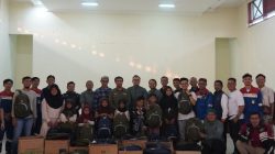Kepedulian Pekerja Kilang Balongan Nyata, Bazma Salurkan 100 Paket Tas dan Alat Tulis untuk Anak-anak Salamdarma