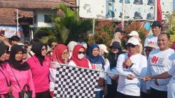 Jalan Santai HUT RI ke-81 di Juntinyuat Semarak, Camat Ali Alamudin SH Ajak Warga Sehat dan Pererat Silaturahmi
