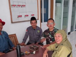 Jelang Panen Raya, Babinsa Koramil 1601 Indramayu Bersama PPL Perkuat Pendampingan Petani Desa Dukuh