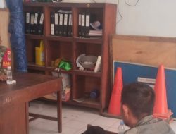 Pererat Silaturahmi, Babinsa Koramil 1601/Indramayu Ajak Warga Desa Dukuh Jaga Kamtibmas dan Kesehatan