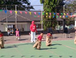 TK Kartika XXI-9 Rayakan HUT RI ke-81 dengan Lomba Seru di Lapangan Tenis Dodik Secata Rindam XIII/Merdeka
