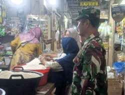 Koramil Sukagumiwang Monitoring dan Pendataan Harga Sembako di Desa Tulungagung