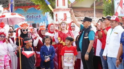 Jalan Sehat HUT ke-81 RI di Rambatan Wetan Jadi Momentum Perkuat Peran Generasi Muda