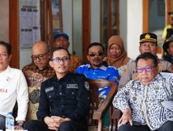 Aksi Bersih Sungai Sindupraja, Semangat Beberes Dermayu Digelorakan Bersama Masyarakat